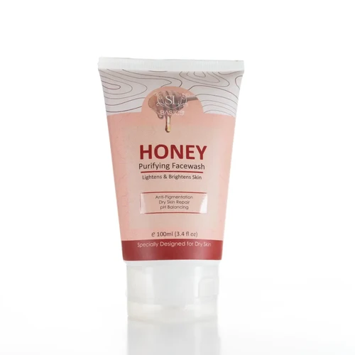 Honey face wash for gentle facial cleansing and daily skincare